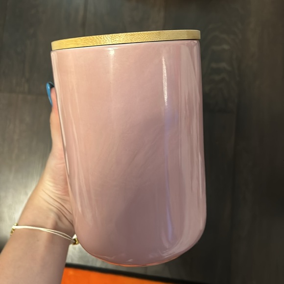 Hello kitty halloween container - Picture 2 of 3